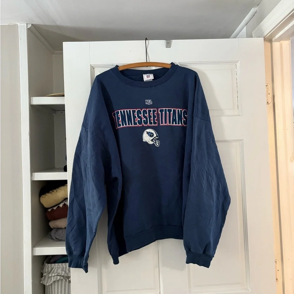 Vintage Tennessee Titans Navy Blue Sweater
